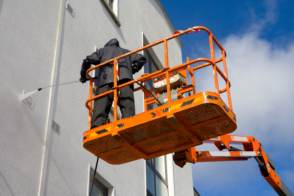 render cleaning manchester
